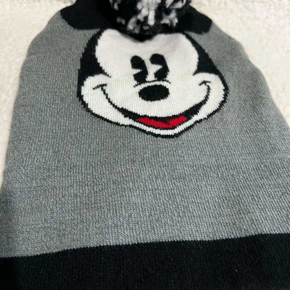 Disney Mickey Mouse Winter Hat With Pom Pom On Top One Size - Picture 4 of 6